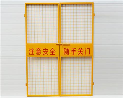 施工電梯防護門